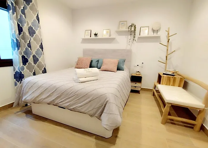 Real 8 Luxury Free Wifi